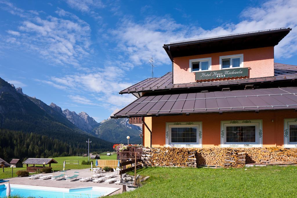 Hotel Haus Michaela Sappada Buitenkant foto
