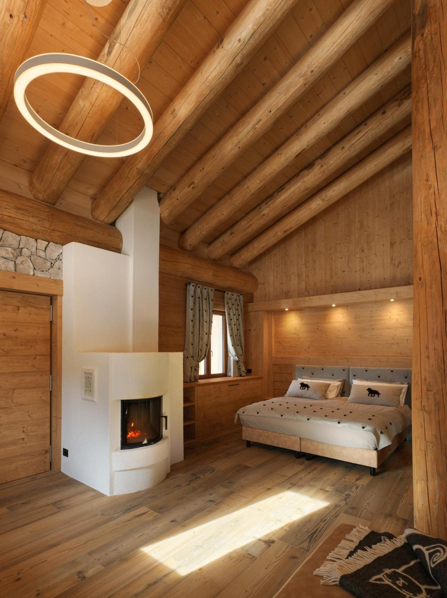 Hotel Haus Michaela Sappada Buitenkant foto