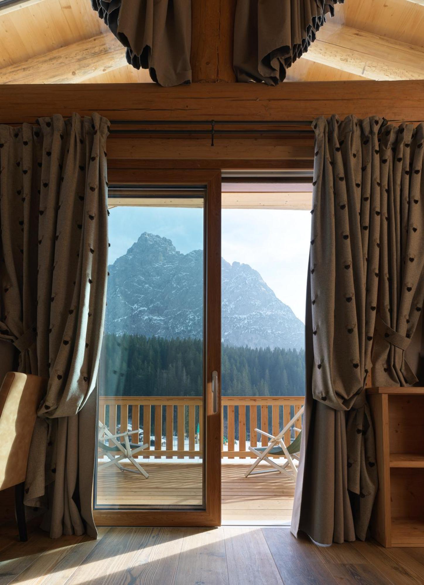 Hotel Haus Michaela Sappada Buitenkant foto