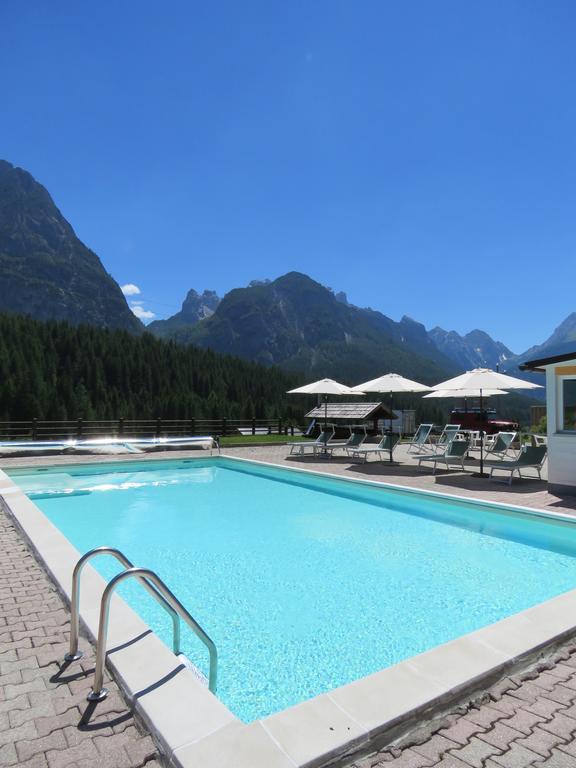 Hotel Haus Michaela Sappada Buitenkant foto